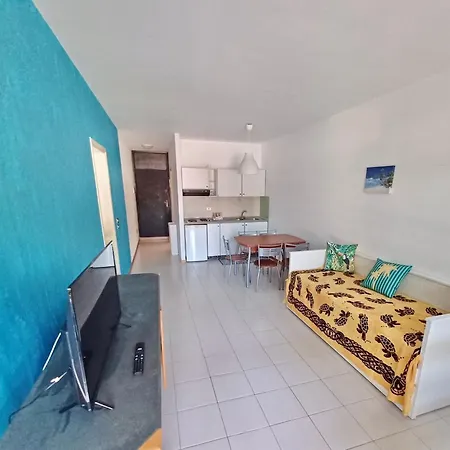 Asfodeli 4 Beds 250 Mt From The Sea Apartament